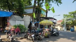 Massa Kembali Datangi Lokasi, Polisi Perketat Pengamanan di Jalan Tambak