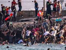 Dugaan Keterlibatan Israel dalam Krisis Migran di Perbatasan Spanyol-Maroko Masih Tanpa Bukti Konkret