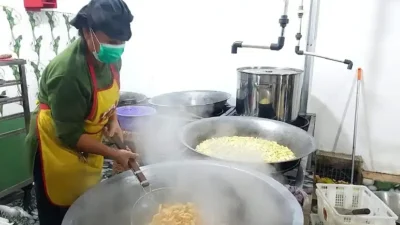 BGN Terbitkan Aturan Baru, SPPG Wajib Libatkan Pelaku Usaha Lokal dalam Program MBG